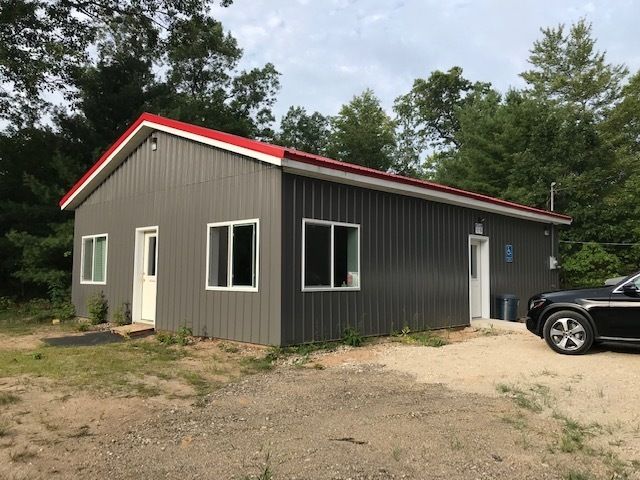 Office For Sale: 4055 S Evergreen Dr, Newaygo, MI 49337